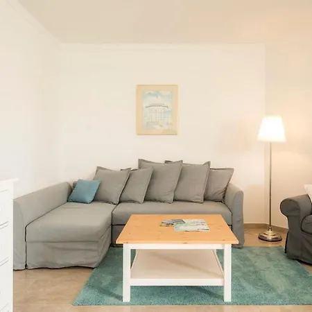 Lovely Apart Across Dona Ana Beach And City Center * Lagos