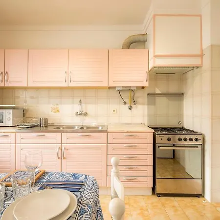 Lovely Apart Across Dona Ana Beach And City Center * Lagos
